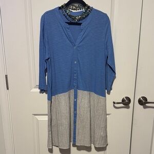 LOGO by Lori Goldstein Blue and Light Gray Button-Front Tunic. 100% cotton. NWOT